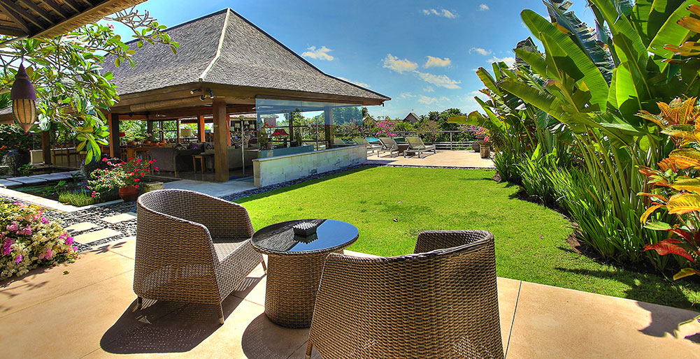 Indah Manis - Kemboja terrace seating